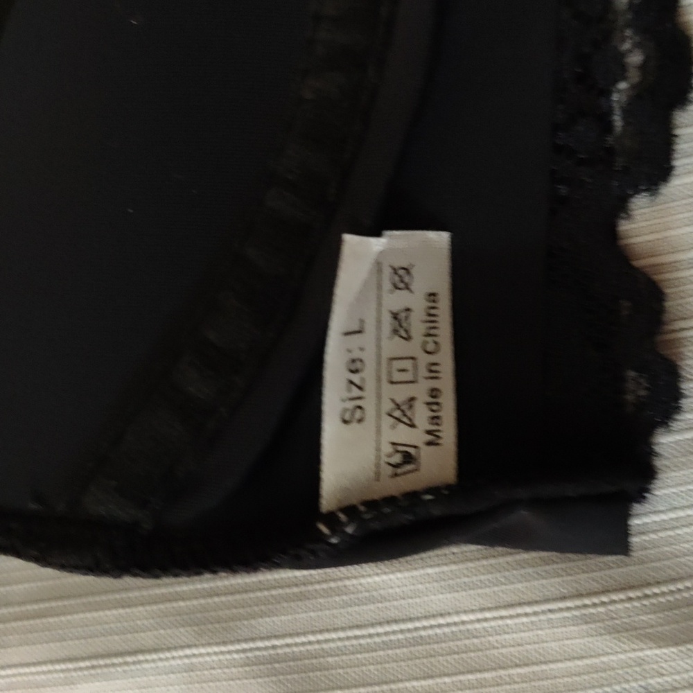 Bra - Picture 4 of 5